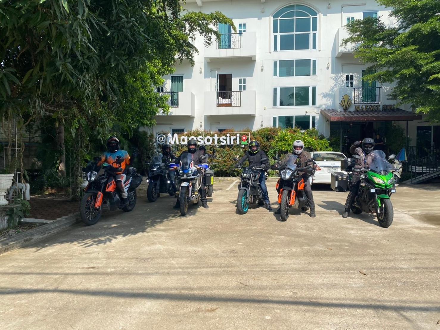Maesot Siri Hotel Mae Sot Exterior photo